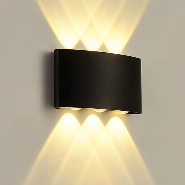 مصباح جداري خارجي بقوة 6 واط مزود ب 3