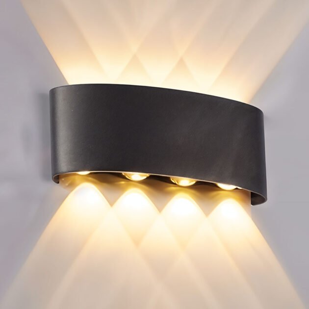 مصباح جداري خارجي بقوة 8 واط مزود ب 4