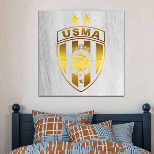 إطار أكريليك بتأثير المرآة الذهبية مع نقش نادي